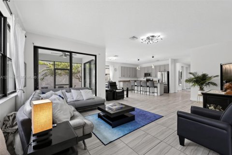 Villa ou maison à vendre à Lake Worth, Floride: 4 chambres, 240.25 m2 № 2437689 - photo 3