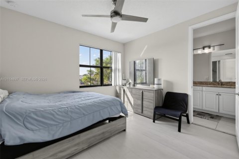 Villa ou maison à vendre à Lake Worth, Floride: 4 chambres, 240.25 m2 № 2437689 - photo 9