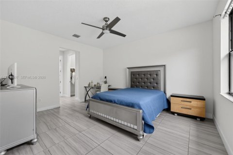 Villa ou maison à vendre à Lake Worth, Floride: 4 chambres, 240.25 m2 № 2437689 - photo 6