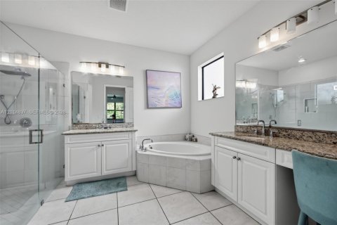 Villa ou maison à vendre à Lake Worth, Floride: 4 chambres, 240.25 m2 № 2437689 - photo 7