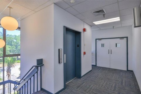 Immobilier commercial à louer à Palm Coast, Floride: 4531.49 m2 № 1678309 - photo 24