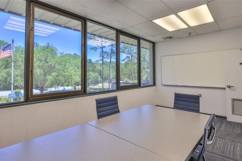 Immobilier commercial à louer à Palm Coast, Floride: 4531.49 m2 № 1678309 - photo 114