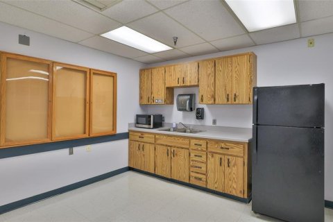 Immobilier commercial à louer à Palm Coast, Floride: 4531.49 m2 № 1678309 - photo 106