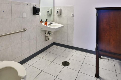 Immobilier commercial à louer à Palm Coast, Floride: 4531.49 m2 № 1678309 - photo 57