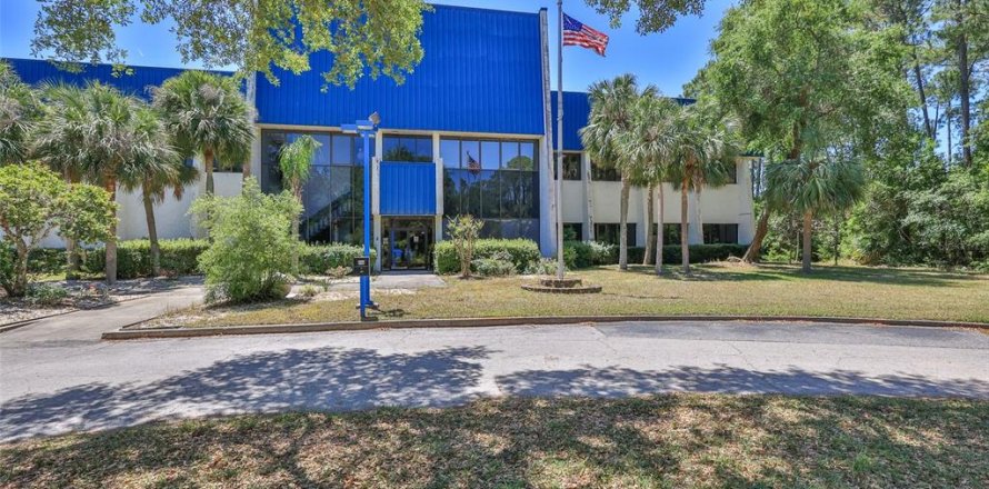 Immobilier commercial à Palm Coast, Floride 4531.49 m2 № 1678309