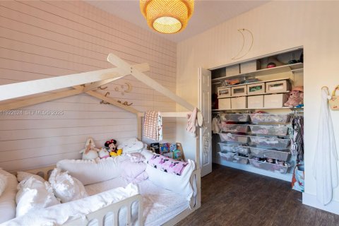 Купить таунхаус в Майами, Флорида 3 спальни, 163.32м2, № 1976482 - фото 16