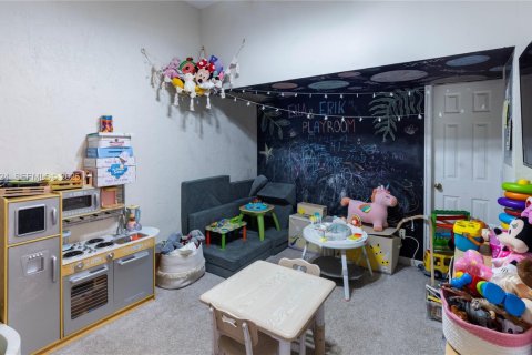 Купить таунхаус в Майами, Флорида 3 спальни, 163.32м2, № 1976482 - фото 10