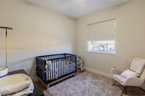 Купить таунхаус в Майами, Флорида 3 спальни, 163.32м2, № 1976482 - фото 14