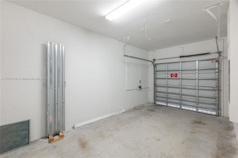 Townhouse in Homestead, Florida 3 bedrooms, 123.65 sq.m. № 1959291 - photo 8