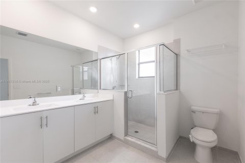 Townhouse in Homestead, Florida 3 bedrooms, 123.65 sq.m. № 1959291 - photo 19