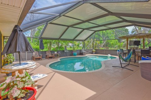 House in Port St. Lucie, Florida 4 bedrooms, 286.23 sq.m. № 2172376 - photo 23
