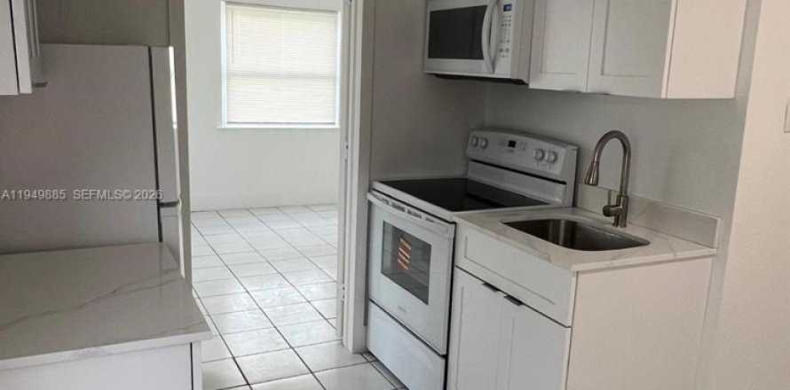 Квартира в Холливуд, Флорида 1 спальня № 2005586