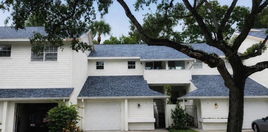 Touwnhouse à Tampa, Floride 2 chambres, 144.93 m2 № 2287732
