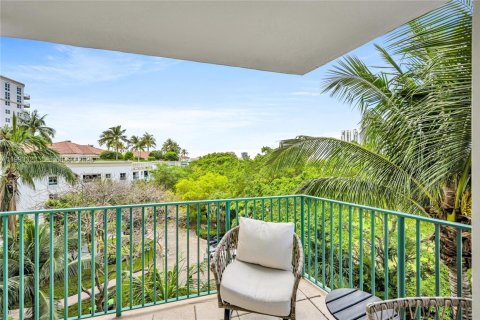 Condo in Aventura, Florida, 2 bedrooms  № 2179978 - photo 21