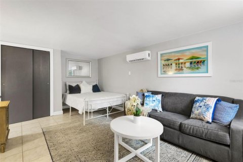 Casa en venta en Clearwater, Florida, 3 dormitorios, 157.66 m2 № 2144182 - foto 19