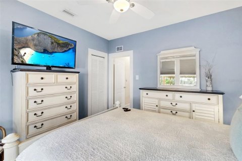 Casa en venta en Clearwater, Florida, 3 dormitorios, 157.66 m2 № 2144182 - foto 8