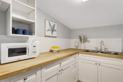 Casa en venta en Clearwater, Florida, 3 dormitorios, 157.66 m2 № 2144182 - foto 15