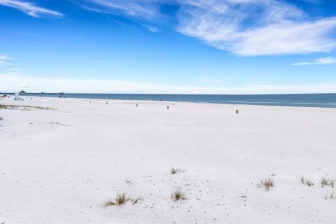 Casa en venta en Clearwater, Florida, 3 dormitorios, 157.66 m2 № 2144182 - foto 9