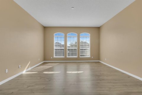 House in Orlando, Florida 4 bedrooms, 273.6 sq.m. № 2207861 - photo 29