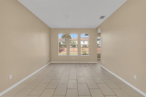 House in Orlando, Florida 4 bedrooms, 273.6 sq.m. № 2207861 - photo 6