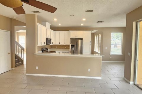 House in Orlando, Florida 4 bedrooms, 273.6 sq.m. № 2207861 - photo 19