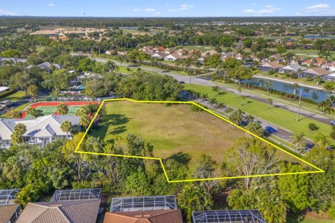 Propiedad comercial en venta en Naples, Florida № 2191845 - foto 4