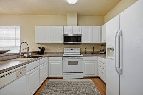 Casa en venta en Gainesville, Florida, 3 dormitorios, 142.7 m2 № 2225998 - foto 5