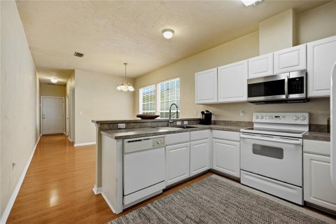 Casa en venta en Gainesville, Florida, 3 dormitorios, 142.7 m2 № 2225998 - foto 6