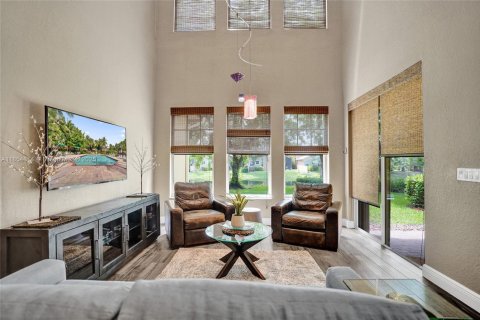 Touwnhouse à vendre à Coral Springs, Floride: 3 chambres, 188.5 m2 № 1896689 - photo 4