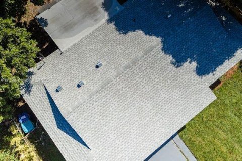 Casa en venta en Lauderhill, Florida, 4 dormitorios, 120.96 m2 № 1970774 - foto 27