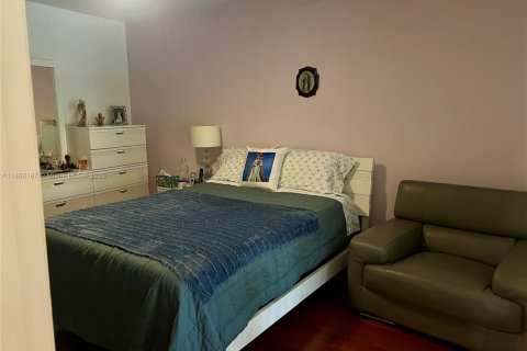 Купить кондоминиум в Коконат Крик, Флорида 2 спальни, 90.86м2, № 1979795 - фото 10