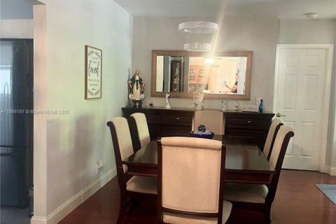 Купить кондоминиум в Коконат Крик, Флорида 2 спальни, 90.86м2, № 1979795 - фото 7