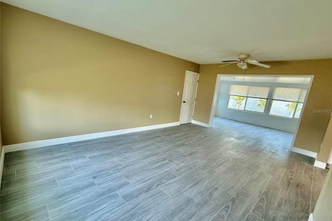 Casa en venta en Saint Pete Beach, Florida, 3 dormitorios, 117.61 m2 № 1754646 - foto 11