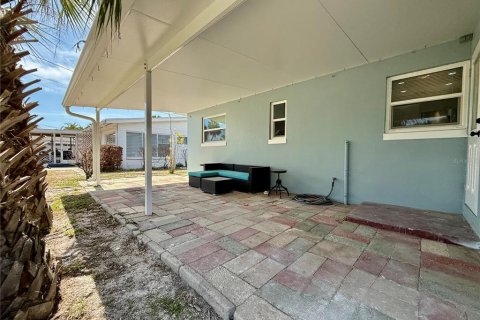 Casa en venta en Saint Pete Beach, Florida, 3 dormitorios, 117.61 m2 № 1754646 - foto 4