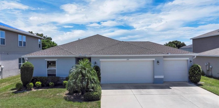 House in Winter Haven, Florida 4 bedrooms, 180.32 sq.m. № 1856343