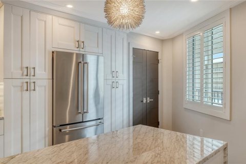 Copropriété à vendre à Sarasota, Floride: 2 chambres, 139.17 m2 № 1914090 - photo 9