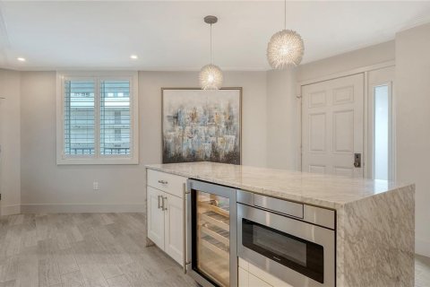Copropriété à vendre à Sarasota, Floride: 2 chambres, 139.17 m2 № 1914090 - photo 12