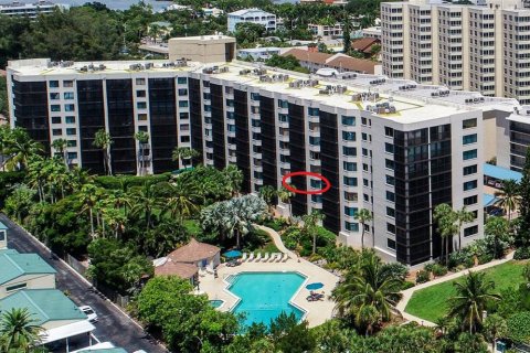 Copropriété à vendre à Sarasota, Floride: 2 chambres, 139.17 m2 № 1914090 - photo 1
