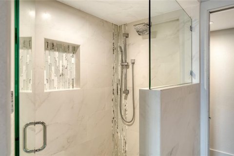 Copropriété à vendre à Sarasota, Floride: 2 chambres, 139.17 m2 № 1914090 - photo 28
