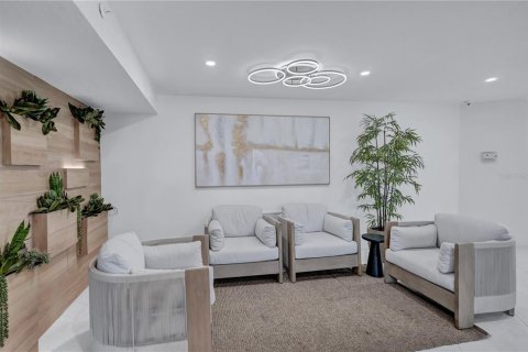 Copropriété à vendre à Sarasota, Floride: 2 chambres, 139.17 m2 № 1914090 - photo 4