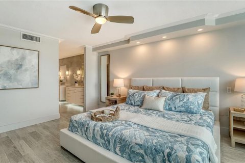Copropriété à vendre à Sarasota, Floride: 2 chambres, 139.17 m2 № 1914090 - photo 24