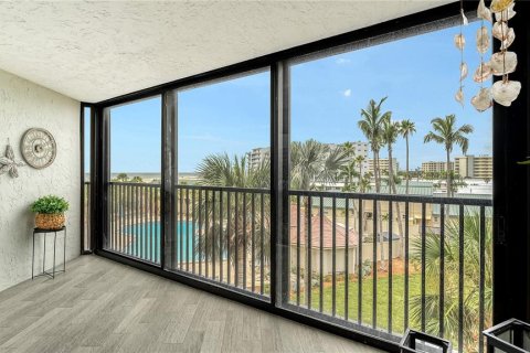 Copropriété à vendre à Sarasota, Floride: 2 chambres, 139.17 m2 № 1914090 - photo 22