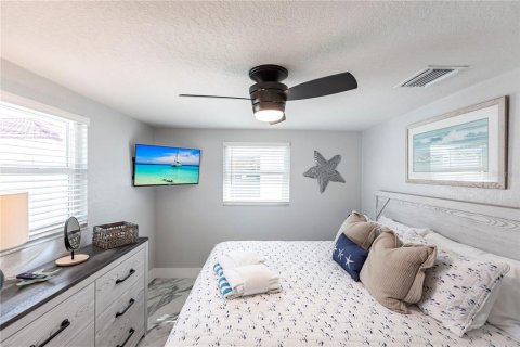 Villa ou maison à louer à Sarasota, Floride: 2 chambres, 77.67 m2 № 2125755 - photo 10