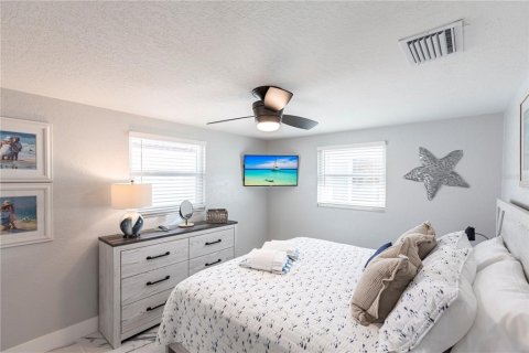 Villa ou maison à louer à Sarasota, Floride: 2 chambres, 77.67 m2 № 2125755 - photo 8