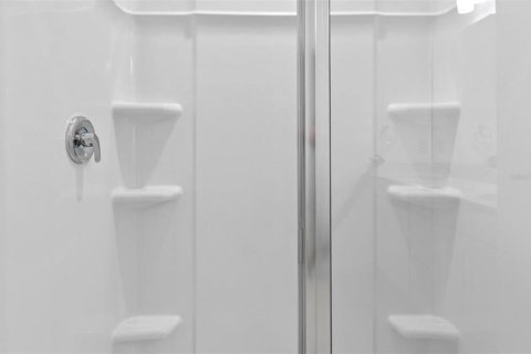 Купить виллу или дом в Спринг-Хилл, Флорида 7 комнат, 158.58м2, № 2200653 - фото 9