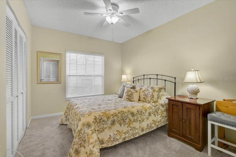 Condo in Bradenton, Florida, 2 bedrooms  № 2195595 - photo 19