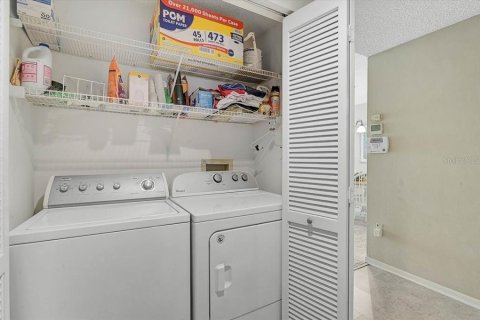 Condo in Bradenton, Florida, 2 bedrooms  № 2195595 - photo 14