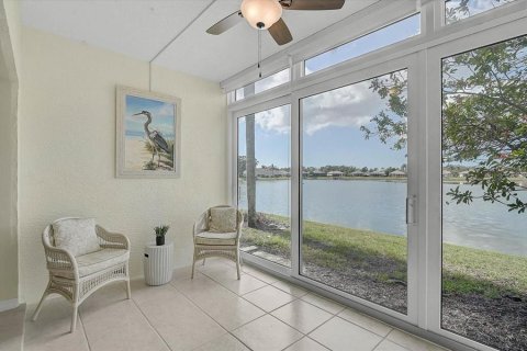 Condo in Bradenton, Florida, 2 bedrooms  № 2195595 - photo 23