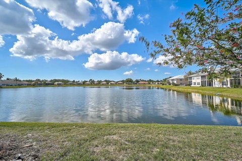 Condo in Bradenton, Florida, 2 bedrooms  № 2195595 - photo 28