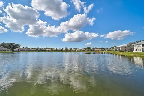 Condo in Bradenton, Florida, 2 bedrooms  № 2195595 - photo 27